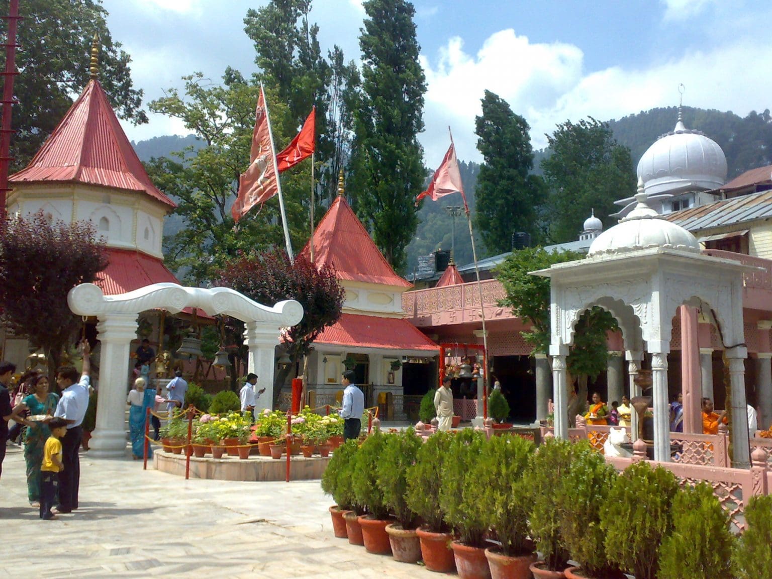 Famous Temples In Himachal Pradesh To Celebrate Navratri