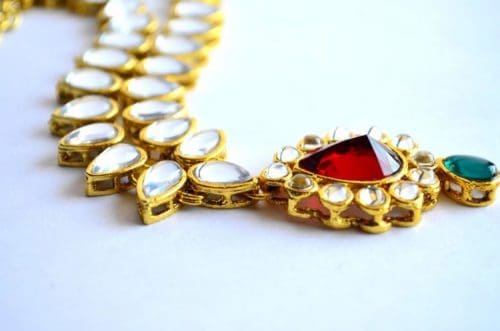 Kundan jewellery