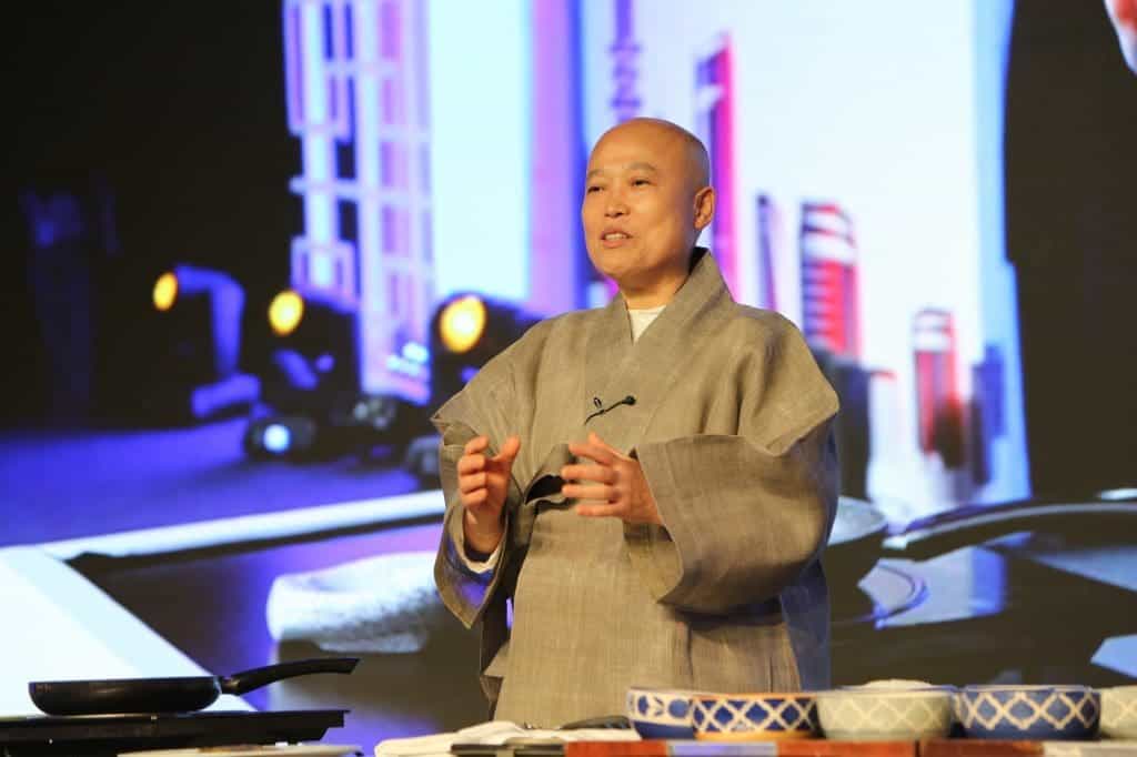 Guru Wookwan (Buddhist Nun & Grand Master Temple Food Chef)