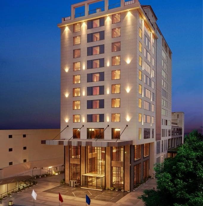 Hilton India opens first 144-key upscale DoubleTree by Hilton in ...