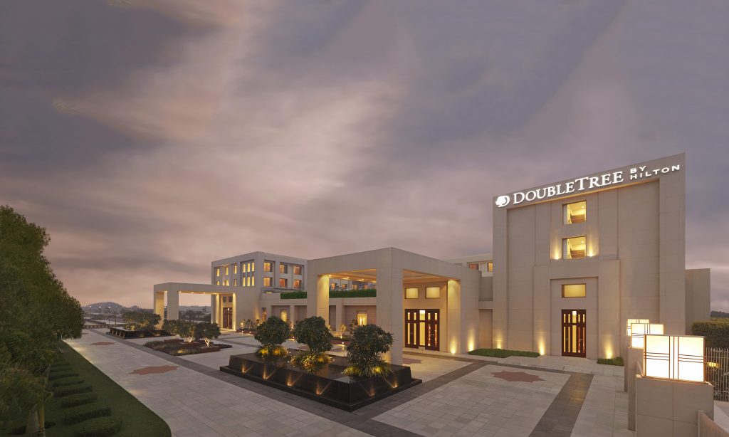 DoubleTree by Hilton Agra