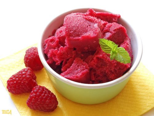 Sorbet- Irresistible Summer Desserts to Beat the Heat (Image Credits: Flickr)