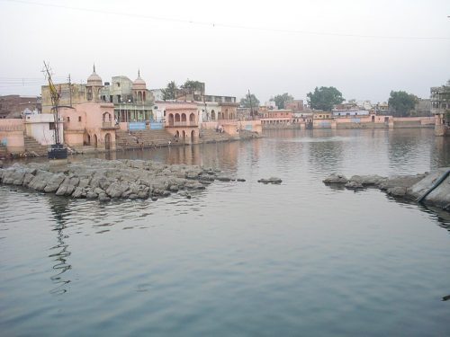 Mansi Ganga near shri Girraj Mandir Mathura panoramio scaled Sacred Walk: Exploring the 7 Spiritual Wonders of Govardhan Parikrama in Vrindavan