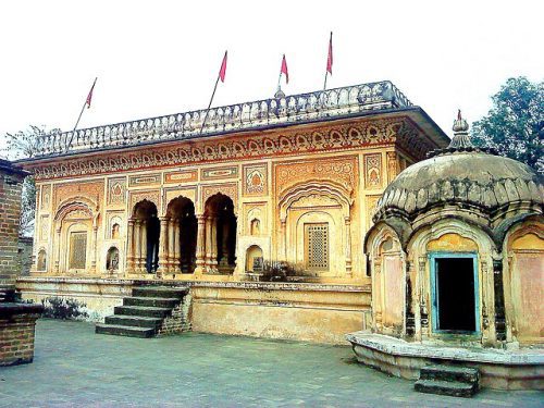Narbadeshwar Temple scaled Ancient Mysteries: 10 Beautiful Hidden Temples of Himachal Pradesh