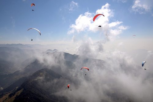 Paragliding in Himachal Pradesh- Top Adventure Travel Hotspots for Millennials and Gen Zs