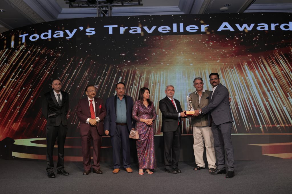 Shri Rohan A. Khaunte wins Today's Traveller Award 2024  at Today's Traveller  Awards 2024