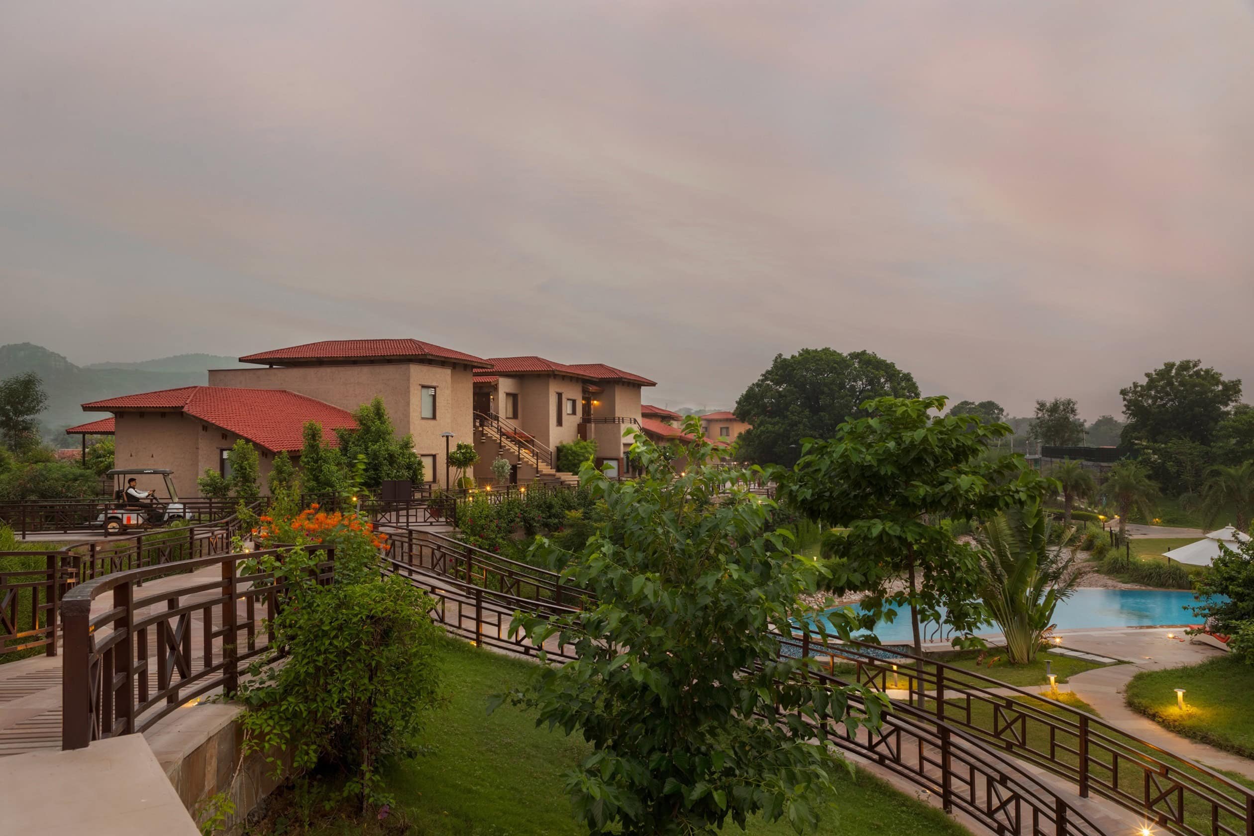 Signature Suites, Aamaghati Wildlife Resort